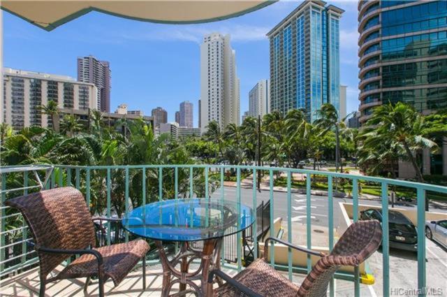Waikiki 2Br King/King Beds Newly Renovated Appartamento Honolulu Esterno foto